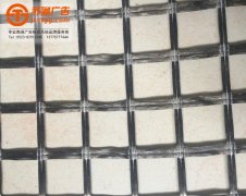 <b>什么叫碳纤维网格布？</b>